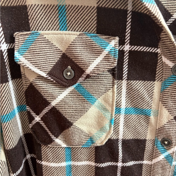 Denim & Co Brown Plaid Fleece Button Down 1X - Picture 2 of 3